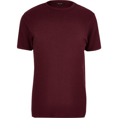 Burgundy textured T-shirt